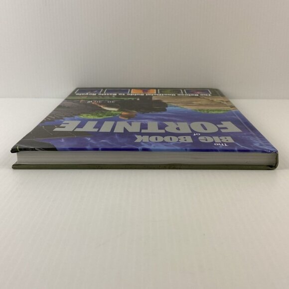 The Big Book of Fortnite Guidebook 2018 Hardcover Battle Royale - Picture 7 of 14